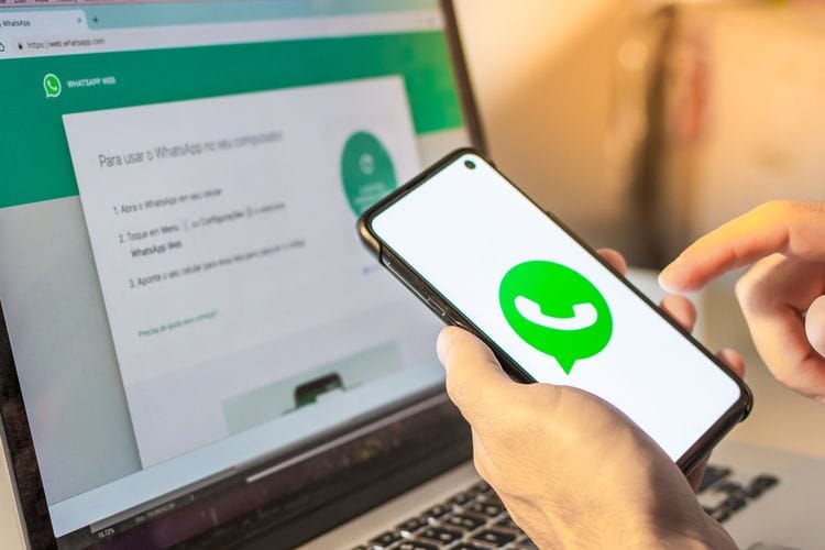 Cara Memperbarui Whatsapp di Android dan iPhone