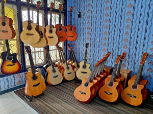 Merk Gitar Akustik Terbaik