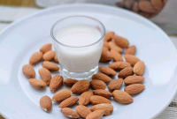 Cara Membuat Almond Milk